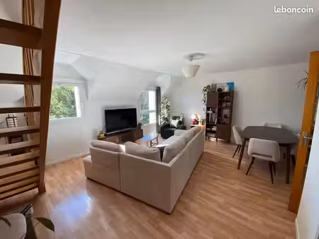 location meublée duplex t3 quimper proche centre + parking