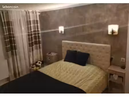 appartement en plein centre ville de la rochette