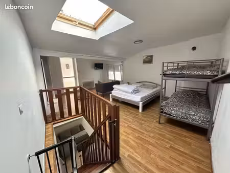 studio meublé en duplex avec terrasse 15 m² — sélestat centre-ville
