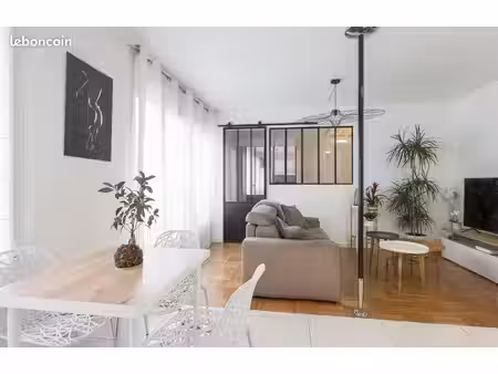 42m²  gratte-ciel