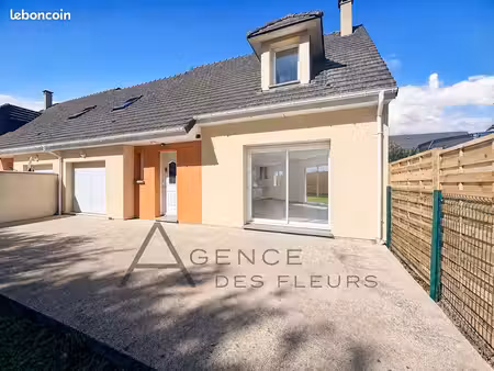 pavillon 5 pièces 130 m²
