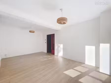 maison 3 pièces 79 m²