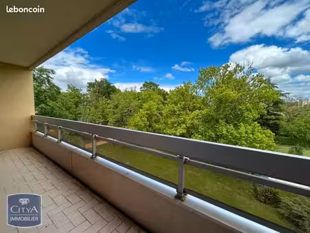 studio 1 pièce 30 m²