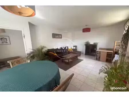 appartement 3 pièces 75 m²