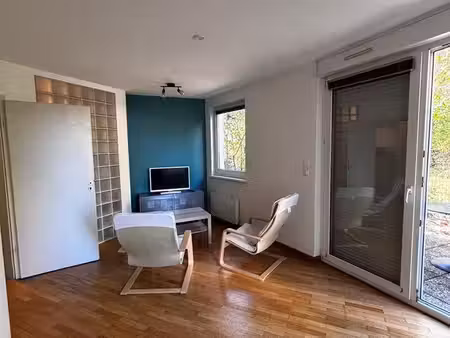 studio meublé  parfait état  30 m² avec grande terrasse – la filature