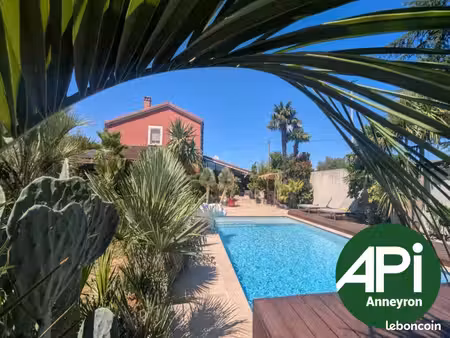 propriété 7 pièces 215 m²