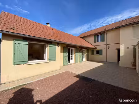 maison de village 6 pièces 150 m²