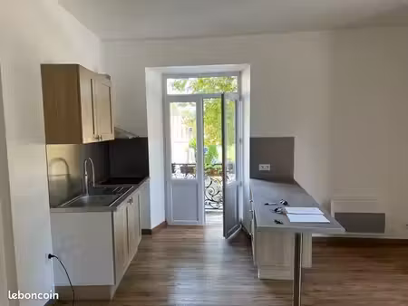 f3 lumineux avec deux balcons – auriac-du-périgord