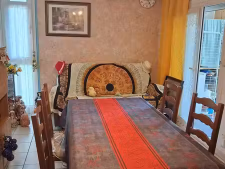 t3 lumineux 54 m² avec terrasse  garage et cave – résidence sécurisée