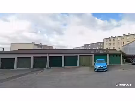 parking/box brest