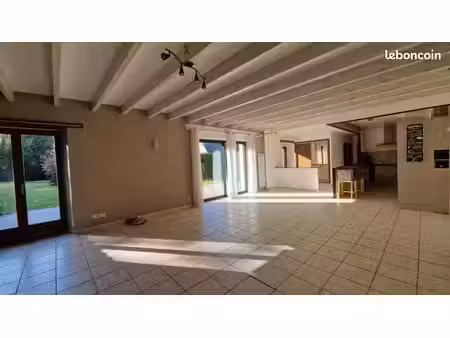 longère 6 pièces 143 m²