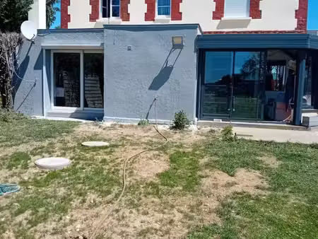 maison 240 m²