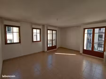 appartement 3 pièces 68 m²