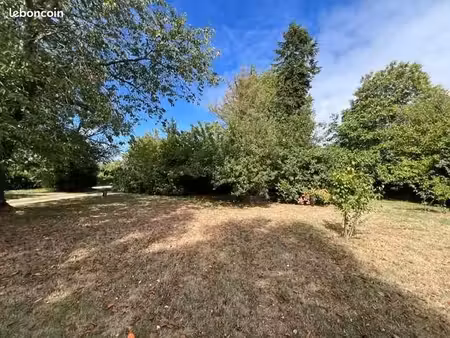 terrain 1050 m² pleuven