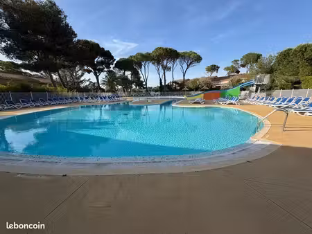 petit mas provençal