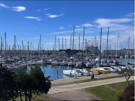 magnifique studio vue jardin et capitainerie dans résidence avec piscine