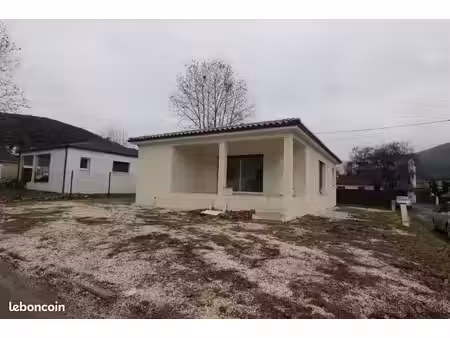 villa 4 pièces 91 m²