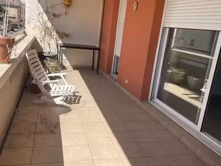 vente appartement nîmes place séverine 2 pièces 69 56 carrée