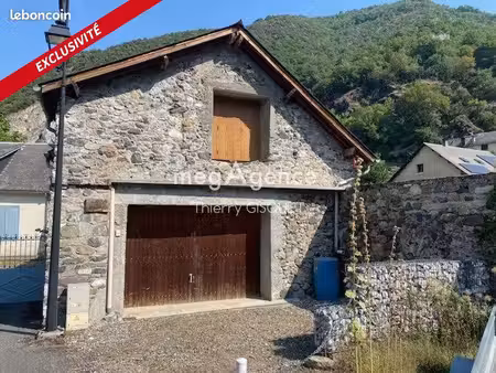 grange 2 pièces 115 m²