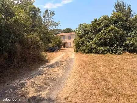 ferme 7 pièces 443 m²