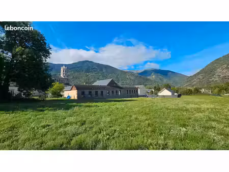 terrain constructible de 1188 m2 à montauban de luchon