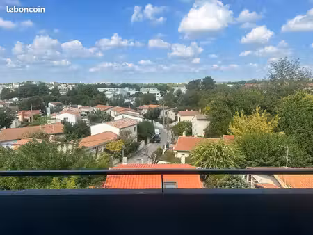 vends appartement lumieux
