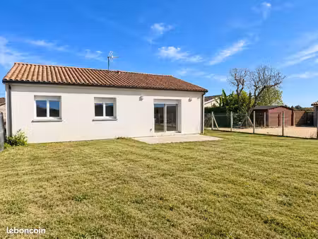 maison 3 chambres + terrasse et jardin