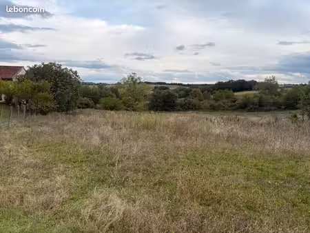 terrain 420 m² roqueseriere