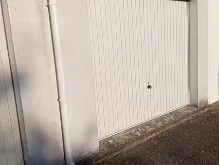 vend garage individuel mérignac eyquems