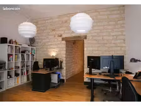 local commercial / bureau - 38 m² - cœur de l'écusson  montpellier