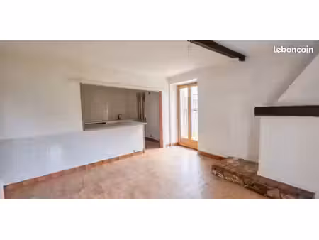 maison 3 pièces 82 m²