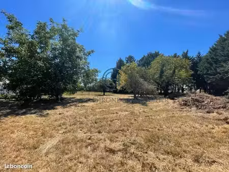 terrain 1500 m² bassanne