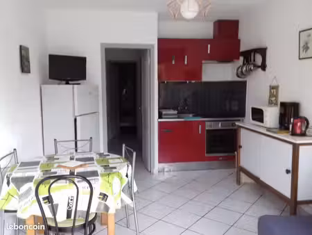 location f2 meublé grau d'agde