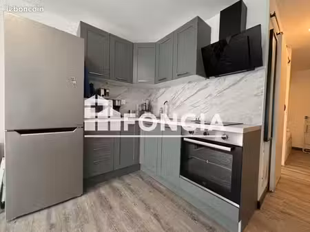 appartement meublé 25.5m² à louer 650 - la grande motte 34280