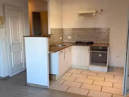 location appartement t3 roujan