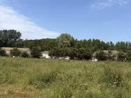 terrain 365 m² la sauve