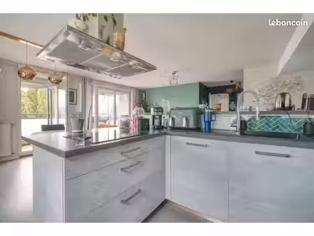 t3 74 m² avec balcon de 12 m² – 2 chambres – toulouse bellefontaine – 168 000