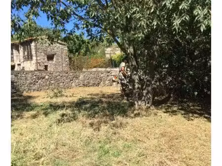 terrain de loisir non constructible de 270 m2