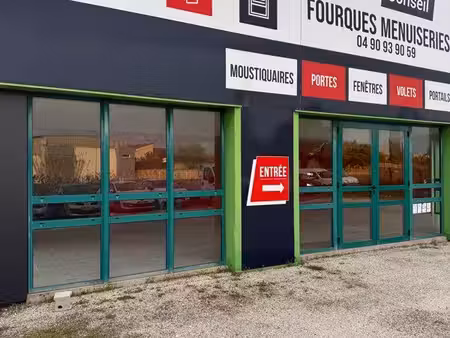 local comercial à louer