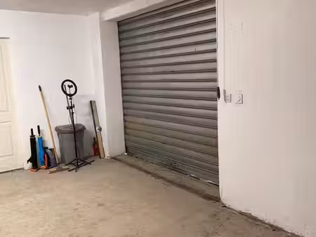 local stockage ou bureautique 70m2