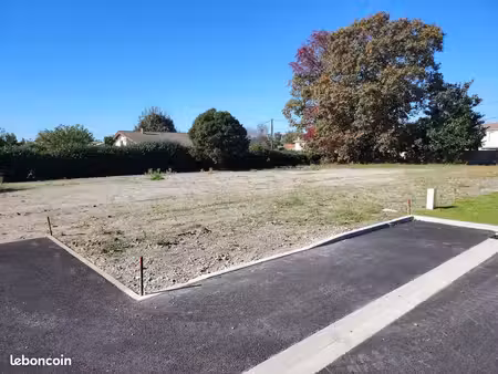 terrain à bâtir de 313 m² à belin-beliet (33)