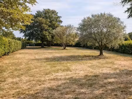 terrain 565 m² saint laurent d arce