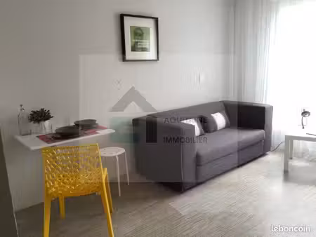 studio 1 pièce 22 m²