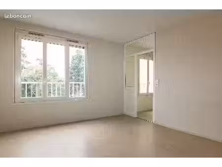 appartement 5 pièces 94 m²