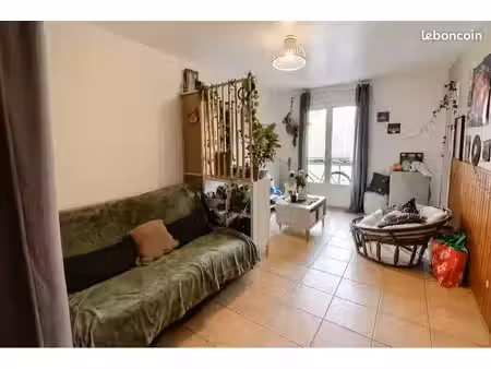 studio 25 m2 lumineux talence emplacement recherché