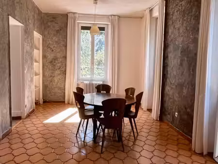 maison 10 pièces 190 m2