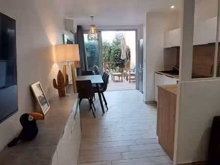 grand studio avec terrasse