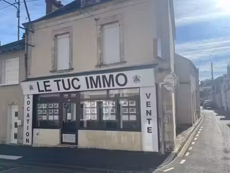 immeuble tout commerce ou bureau libre