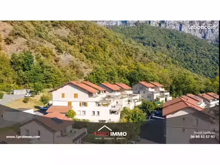 appartement 3 pièces 68 m²
