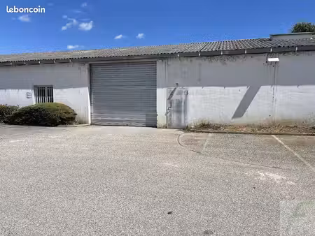 local 211 m² pontcharra